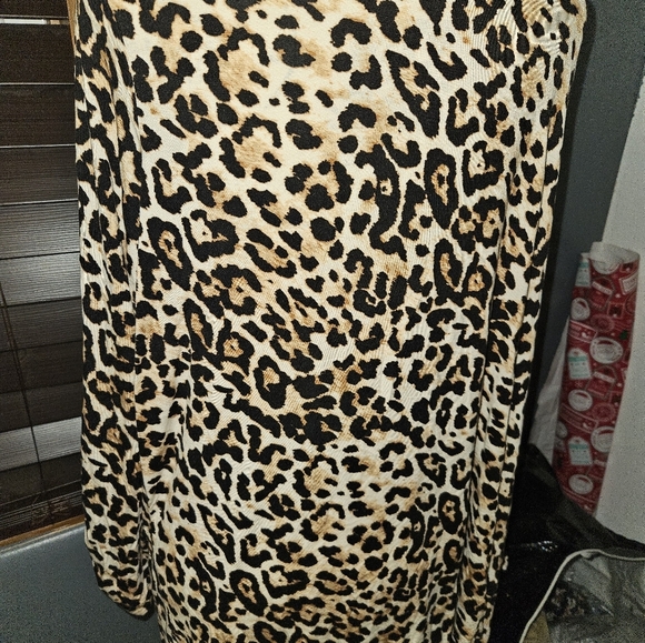 Cato Womans Long Sleeve Cheetah Print Cardigan Size 18W/20W - Picture 8 of 12